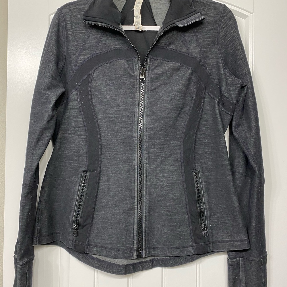 Lululemon Jacket Women sz 12